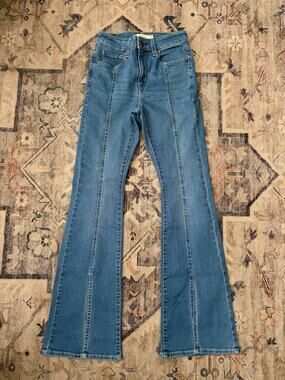 Levis 726 High Rise Flare Jeans Womens 26 Light Wash Front Slit Hem Stretch